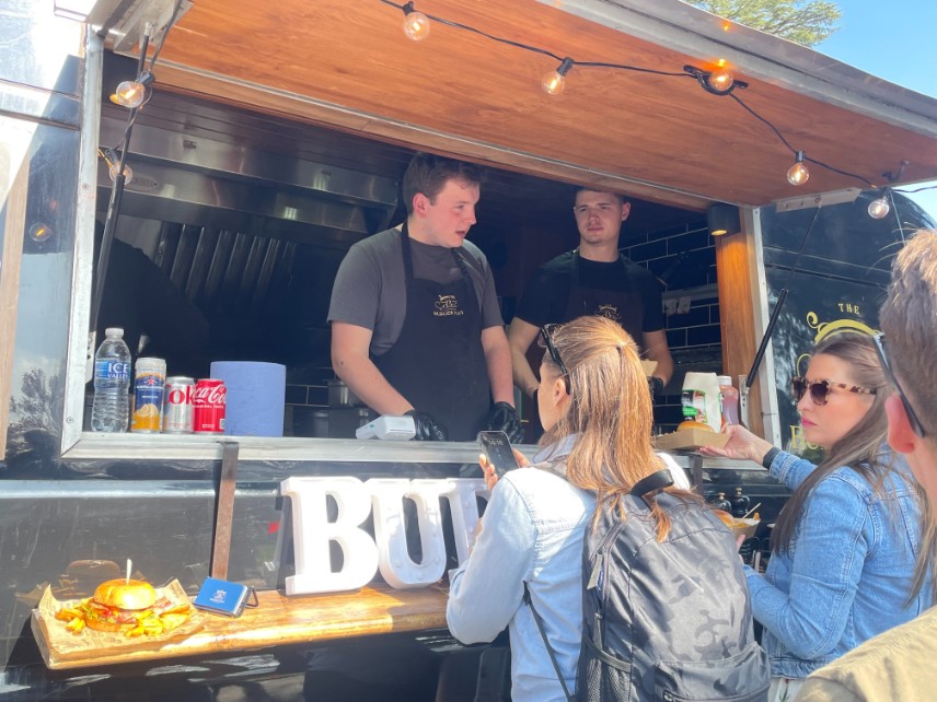 Burger Van Hire Tismans Common