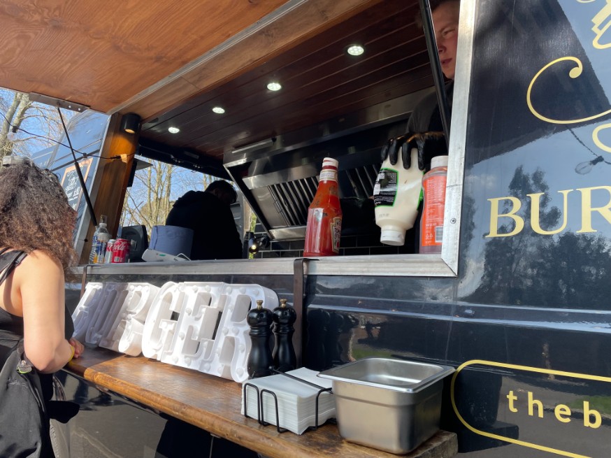 Burger Van Hire Belchamp Otten