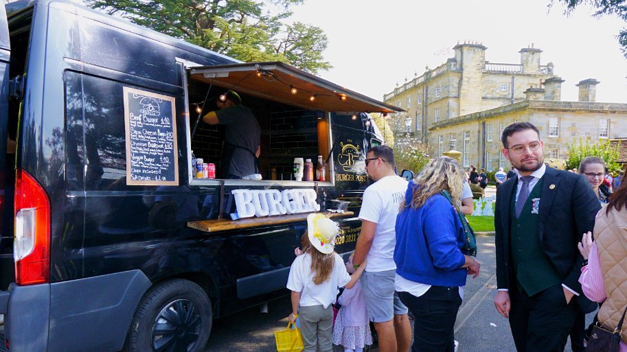 Burger Van Hire Lickfold